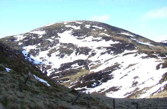 08-1st-peak2.jpg (76636 bytes)