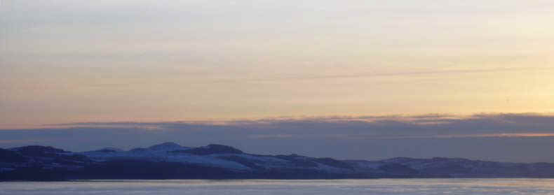 DunD-sunset5.jpg (31650 bytes)